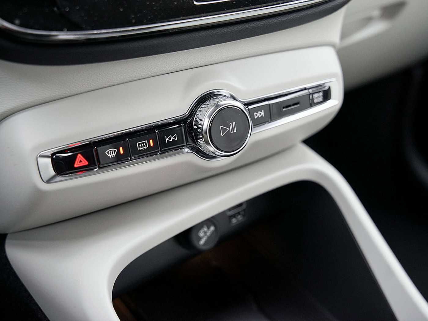 Volvo  T5 Plus Bright Recharge Plug-In Hybrid